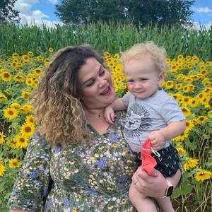 Meet your Posher, Melissa